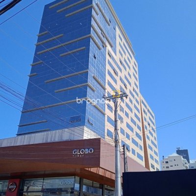 Sala com 60m², 1 garagem, no bairro Estreito em Florianópolis