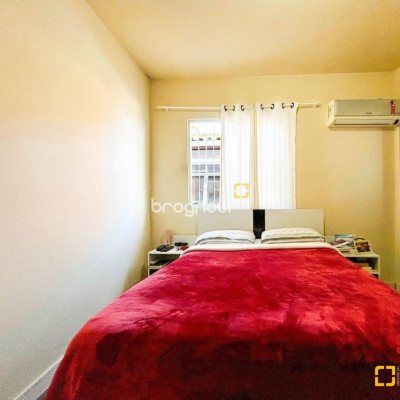 Casa com 110m², 3 quartos (sendo 1 suíte), 2 garagens, no bairro Costeira do Pirajubaé em Florianópolis