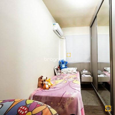 Casa com 110m², 3 quartos (sendo 1 suíte), 2 garagens, no bairro Costeira do Pirajubaé em Florianópolis