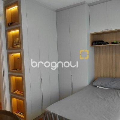 Casa com 236m², 4 quartos (sendo 3 suítes), 4 garagens, no bairro Jardim Anchieta em Florianópolis