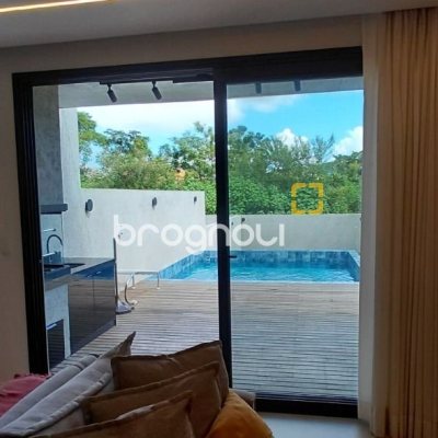 Casa com 236m², 4 quartos (sendo 3 suítes), 4 garagens, no bairro Jardim Anchieta em Florianópolis