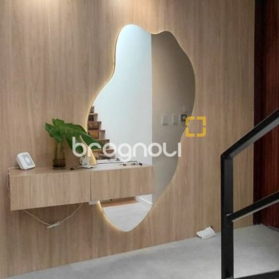 Casa com 236m², 4 quartos (sendo 3 suítes), 4 garagens, no bairro Jardim Anchieta em Florianópolis