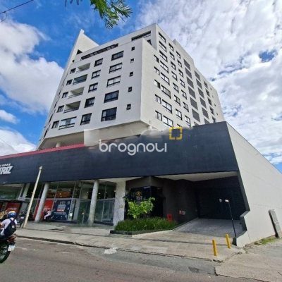 Apartamento com 115m², 3 quartos (sendo 2 suítes), 2 garagens, no bairro Saco dos Limões em Florianópolis