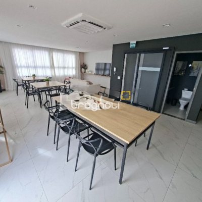 Apartamento com 115m², 3 quartos (sendo 2 suítes), 2 garagens, no bairro Saco dos Limões em Florianópolis