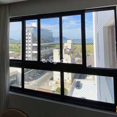 Apartamento com 115m², 3 quartos (sendo 2 suítes), 2 garagens, no bairro Saco dos Limões em Florianópolis