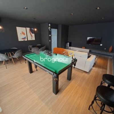 Apartamento com 115m², 3 quartos (sendo 2 suítes), 2 garagens, no bairro Saco dos Limões em Florianópolis