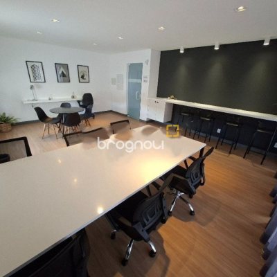 Apartamento com 115m², 3 quartos (sendo 2 suítes), 2 garagens, no bairro Saco dos Limões em Florianópolis