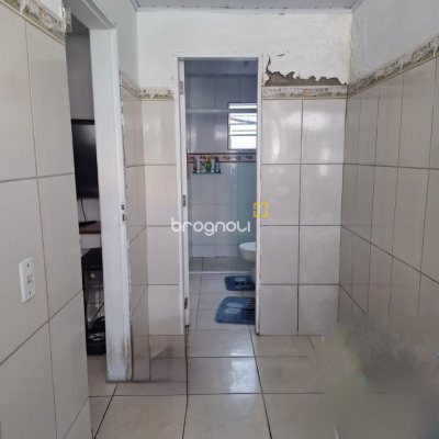 Casa com 103m², 2 quartos, 1 garagem, no bairro Campinas em São José
