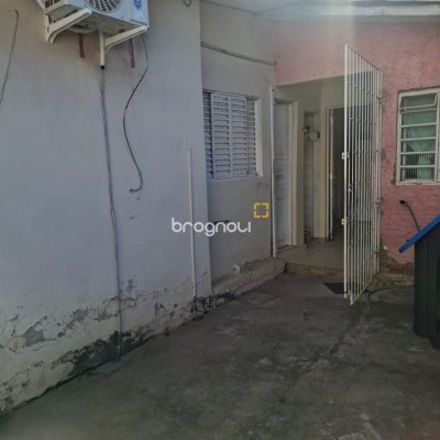 Casa com 103m², 2 quartos, 1 garagem, no bairro Campinas em São José