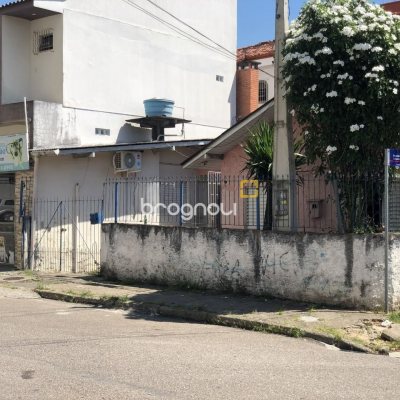 Casa com 103m², 2 quartos, 1 garagem, no bairro Campinas em São José