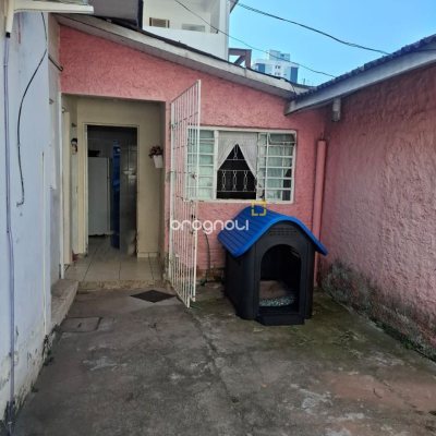 Casa com 103m², 2 quartos, 1 garagem, no bairro Campinas em São José