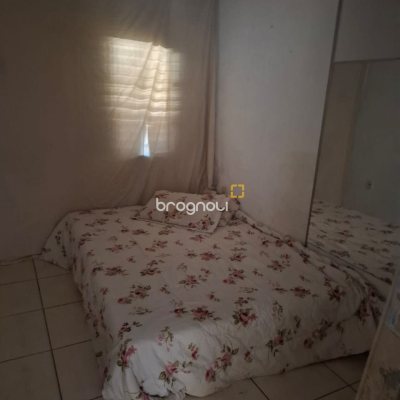 Casa com 103m², 2 quartos, 1 garagem, no bairro Campinas em São José