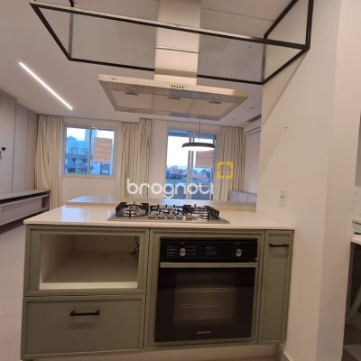 Apartamento com 78m², 2 quartos (sendo 1 suíte), 1 garagem, no bairro Ingleses em Florianópolis