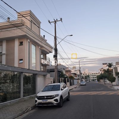 Apartamento com 78m², 2 quartos (sendo 1 suíte), 1 garagem, no bairro Ingleses em Florianópolis