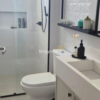 Apartamento com 78m², 2 quartos (sendo 1 suíte), 1 garagem, no bairro Ingleses em Florianópolis