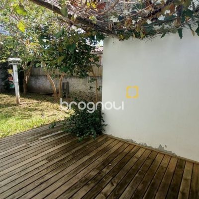 Casa com 103m², 2 quartos (sendo 1 suíte), no bairro Campeche em Florianópolis