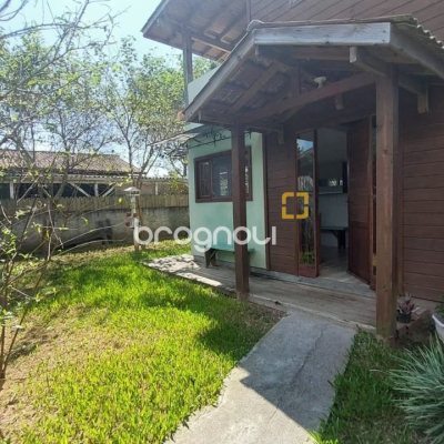 Casa com 103m², 2 quartos (sendo 1 suíte), no bairro Campeche em Florianópolis