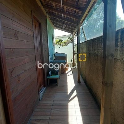Casa com 103m², 2 quartos (sendo 1 suíte), no bairro Campeche em Florianópolis