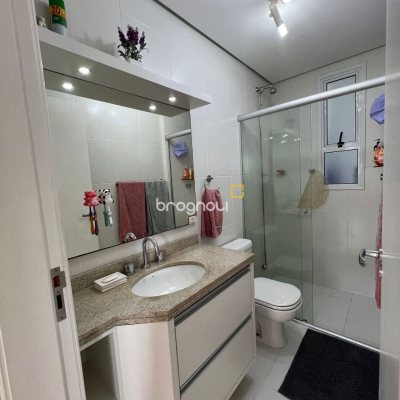 Apartamento com 87m², 3 quartos (sendo 1 suíte), 1 garagem, no bairro Itacorubi em Florianópolis