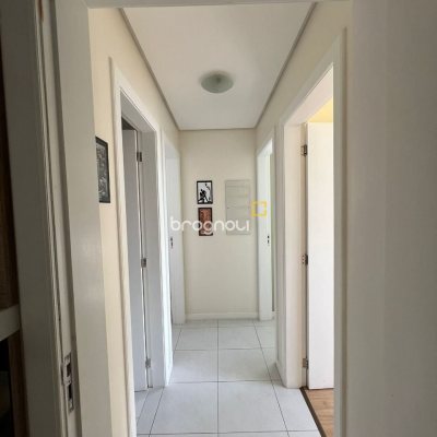Apartamento com 87m², 3 quartos (sendo 1 suíte), 1 garagem, no bairro Itacorubi em Florianópolis