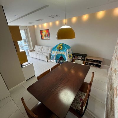 Apartamento com 87m², 3 quartos (sendo 1 suíte), 1 garagem, no bairro Itacorubi em Florianópolis