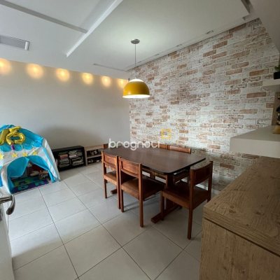 Apartamento com 87m², 3 quartos (sendo 1 suíte), 1 garagem, no bairro Itacorubi em Florianópolis