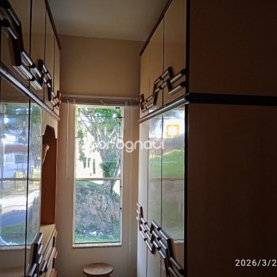 Casa de Condomínio com 301m², 4 quartos (sendo 2 suítes), 2 garagens, no bairro Bosque das Mansões em São José