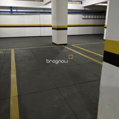 Apartamento com 69m², 2 quartos, 1 garagem, no bairro Centro em Florianópolis