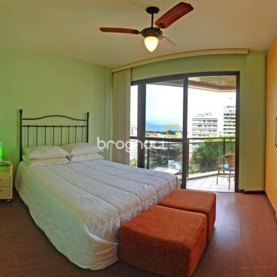 Apartamento com 69m², 2 quartos, 1 garagem, no bairro Centro em Florianópolis
