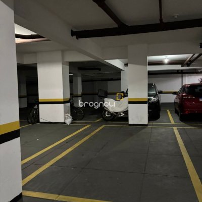Apartamento com 69m², 2 quartos, 1 garagem, no bairro Centro em Florianópolis