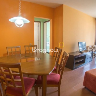 Apartamento com 69m², 2 quartos, 1 garagem, no bairro Centro em Florianópolis