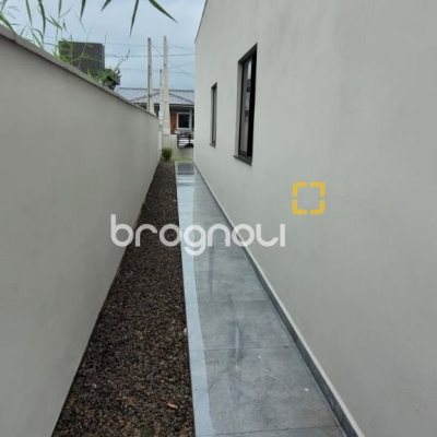 Casa com 83m², 3 quartos (sendo 1 suíte), 2 garagens, no bairro Bela Vista em Palhoça