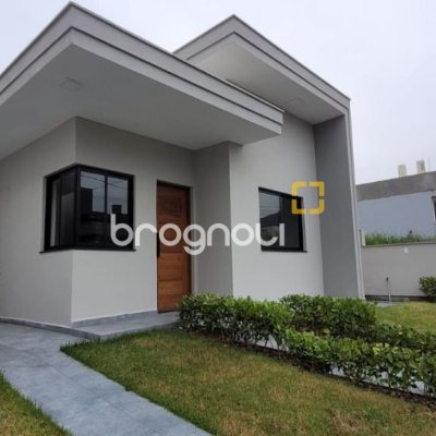 Casa com 83m², 3 quartos (sendo 1 suíte), 2 garagens, no bairro Bela Vista em Palhoça