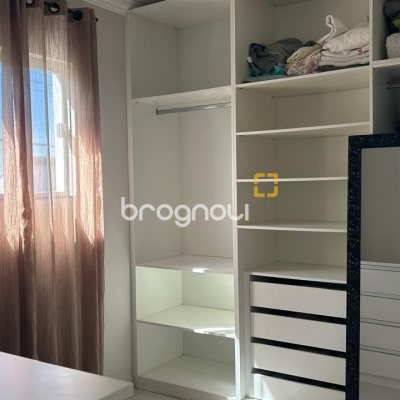 Casa com 180m², 3 quartos (sendo 3 suítes), 2 garagens, no bairro Ingleses em Florianópolis