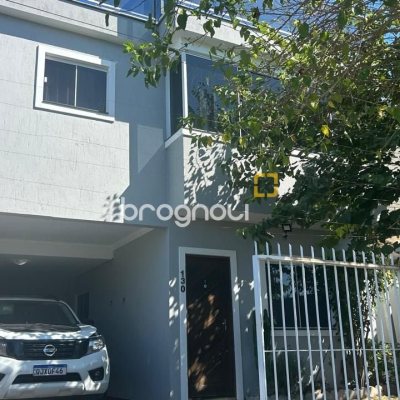 Casa com 180m², 3 quartos (sendo 3 suítes), 2 garagens, no bairro Ingleses em Florianópolis