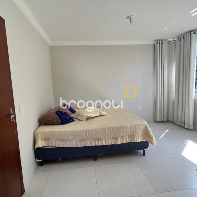 Casa com 180m², 3 quartos (sendo 3 suítes), 2 garagens, no bairro Ingleses em Florianópolis