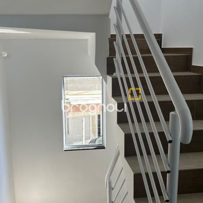 Casa com 180m², 3 quartos (sendo 3 suítes), 2 garagens, no bairro Ingleses em Florianópolis