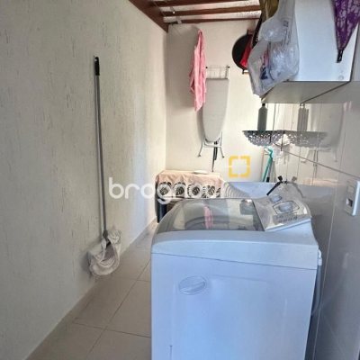 Casa com 180m², 3 quartos (sendo 3 suítes), 2 garagens, no bairro Ingleses em Florianópolis