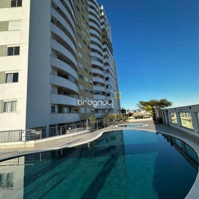 Apartamento com 85m², 3 quartos (sendo 1 suíte), 2 garagens, no bairro Capoeiras em Florianópolis