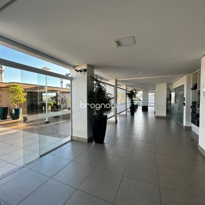 Apartamento com 85m², 3 quartos (sendo 1 suíte), 2 garagens, no bairro Capoeiras em Florianópolis