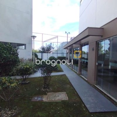 Apartamento com 85m², 3 quartos (sendo 1 suíte), 2 garagens, no bairro Capoeiras em Florianópolis
