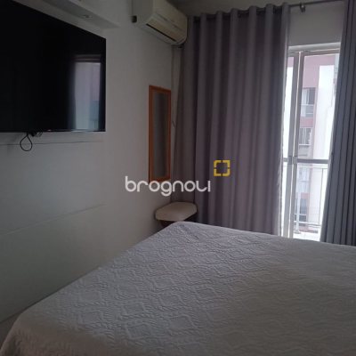 Apartamento com 56m², 2 quartos, 1 garagem, no bairro Kobrasol em São José