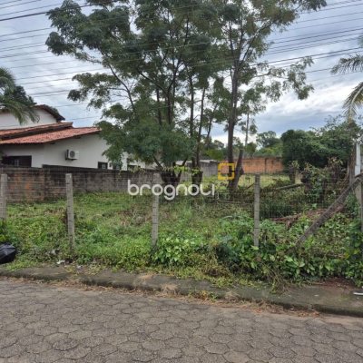 Terreno com 538m², no bairro Campeche em Florianópolis