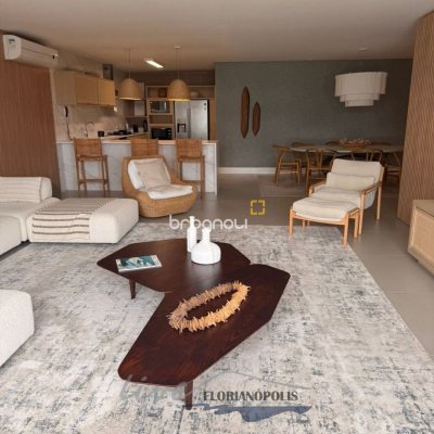 Apartamento com 194m², 3 quartos (sendo 3 suítes), 2 garagens, no bairro Jurerê Internacional em Florianópolis