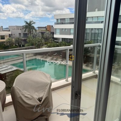 Apartamento com 194m², 3 quartos (sendo 3 suítes), 2 garagens, no bairro Jurerê Internacional em Florianópolis