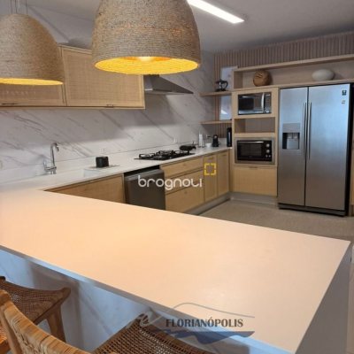 Apartamento com 194m², 3 quartos (sendo 3 suítes), 2 garagens, no bairro Jurerê Internacional em Florianópolis