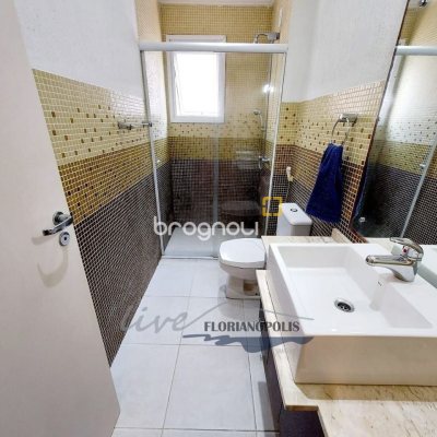 Apartamento com 100m², 3 quartos (sendo 1 suíte), 2 garagens, no bairro Jurerê em Florianópolis