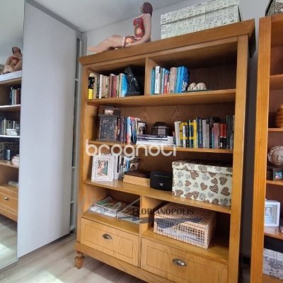 Apartamento com 105m², 2 quartos (sendo 1 suíte), 2 garagens, no bairro Jurerê Internacional em Florianópolis