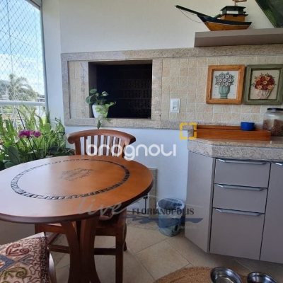 Apartamento com 105m², 2 quartos (sendo 1 suíte), 2 garagens, no bairro Jurerê Internacional em Florianópolis