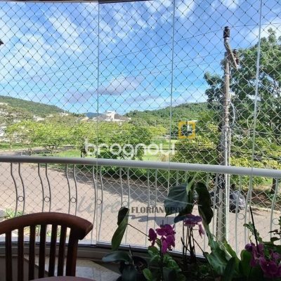 Apartamento com 105m², 2 quartos (sendo 1 suíte), 2 garagens, no bairro Jurerê Internacional em Florianópolis